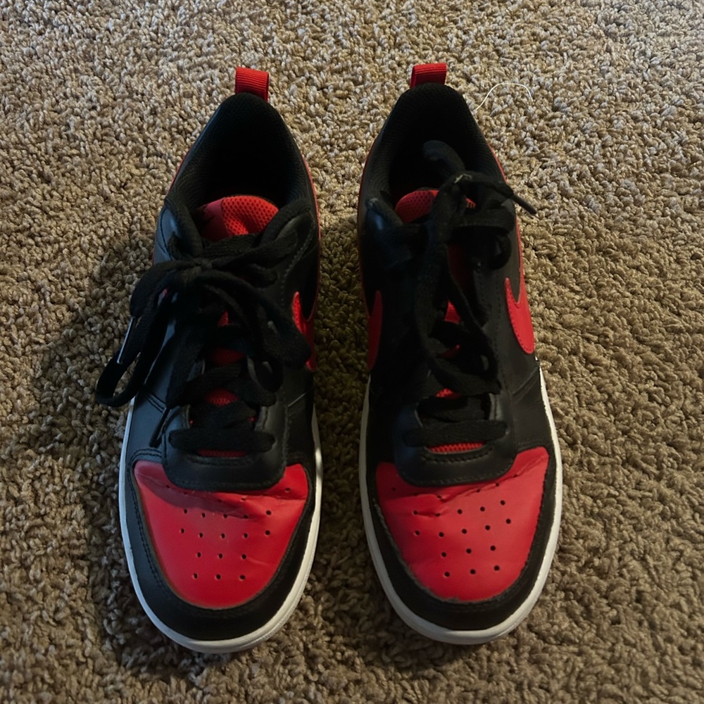 Nike Kids Sneakers - Black and Red